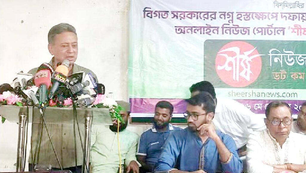 গণতান্ত্রিক প্রক্রিয়ায় ফিরতে সেনাপ্রধান বক্তব্য দিলে সমস্যা কোথায় : আমীর খসরু 3 13 10