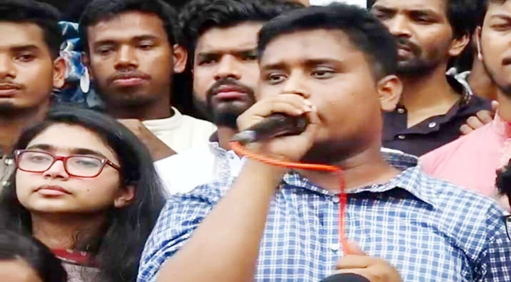 দুই ছাত্র উপদেষ্টা গণঅভ্যুত্থানের প্রতিনিধি, এনসিপির নয় : হাসনাত আবদুল্লাহ 9 2 13