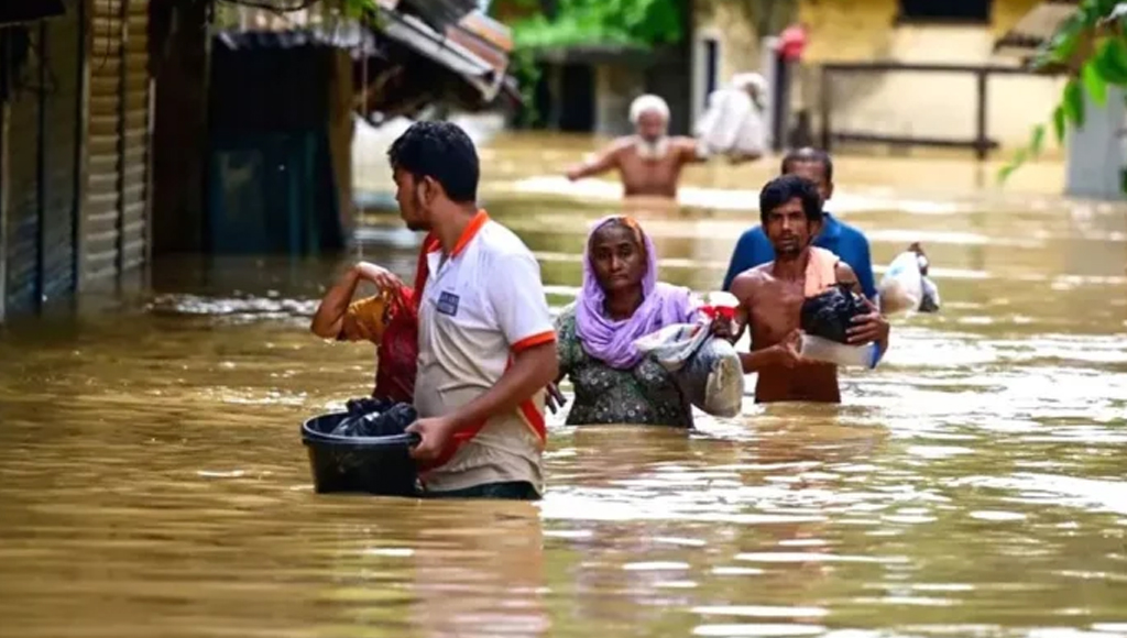দেশের ১১ জেলায় বন্যার শঙ্কা, সতর্কতা জারি 1 22be50181cc27118079c058b53dfc293