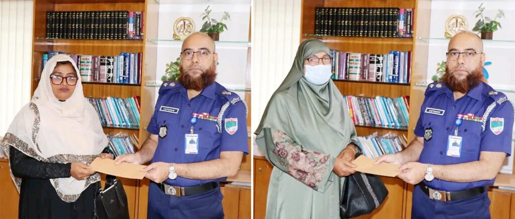 কর্তব্যরত অবস্থায় জীবন উৎসর্গকারী পুলিশ সদস্যর পরিবারকে আইজিপির ঈদ উপহার বিতরণ 7 5 15