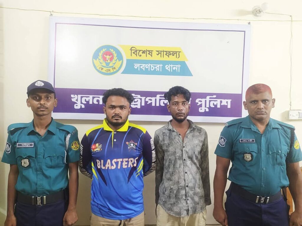 লবণচরায় বিশেষ অভিযানে পেশাদার চোরচক্রের ২ সদস্য গ্রেফতার 4 WhatsApp Image 2025 05 23 at 18.13.10 b07cc62c