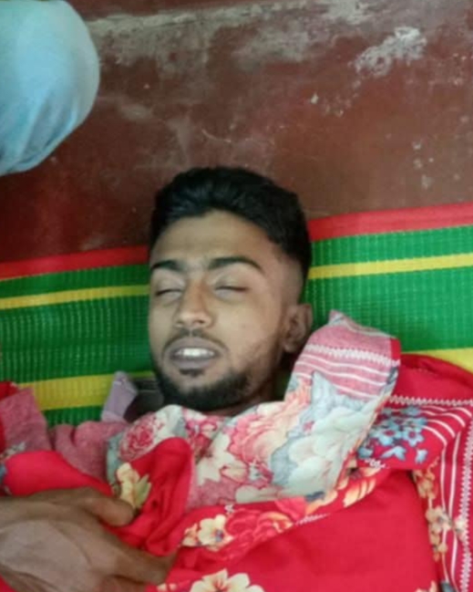 রূপসায় ফেসবুক পোস্টের পর গলায় লুঙ্গি পেঁচিয়ে কলেজছাত্রের আত্মহত্যা 1 IMG 20250612 151811