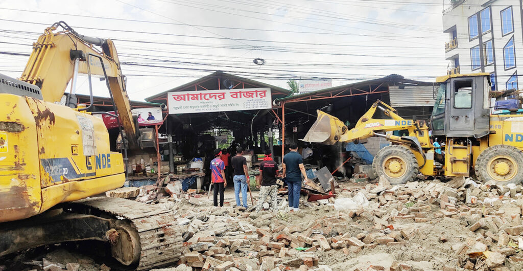 খুলনার প্রবেশদ্বার গল্লামারী সড়কে অবৈধ স্থাপনা উচ্ছেদ: ১৭২টি স্থাপনা অপসারণ 5 13 19
